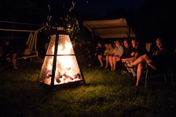 Camping des Roses - Feu de camp