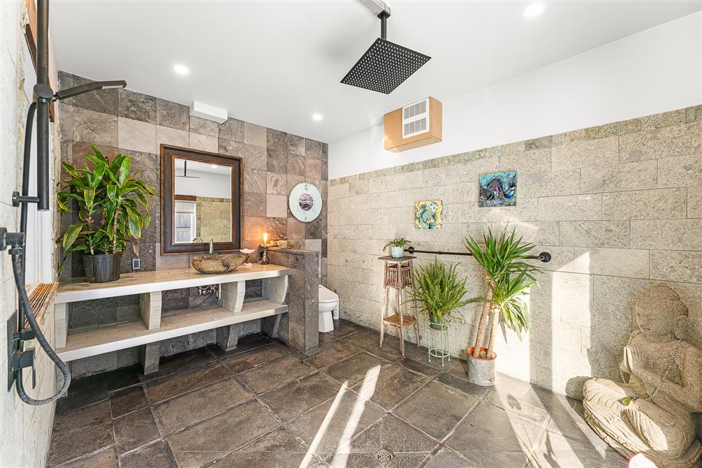 Suite du Roi sdb (&copy;Gîte R112-Nord)