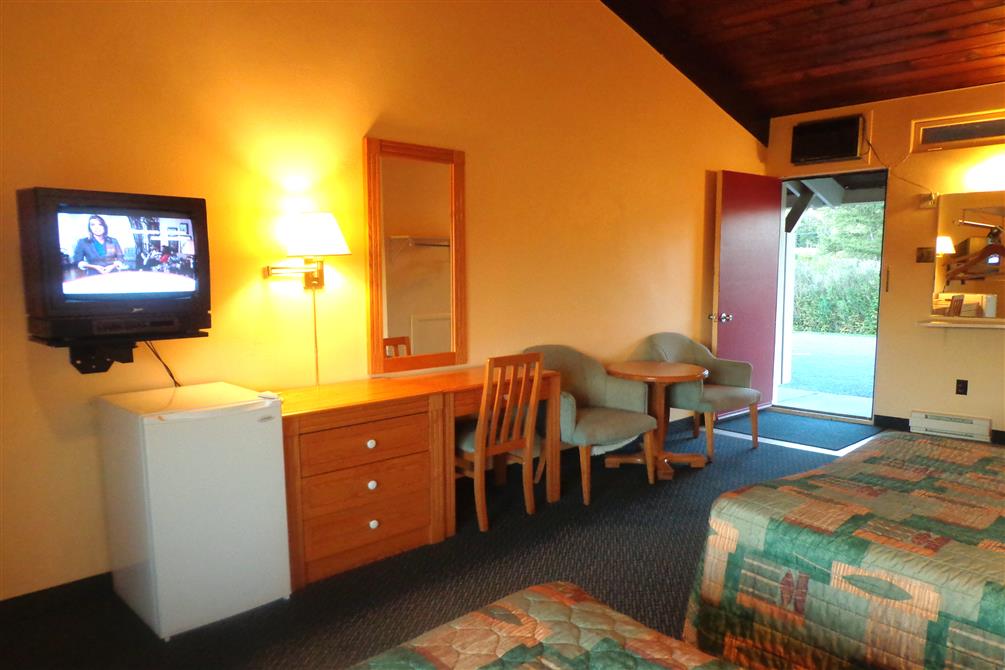Chambre avec 2 lits (&copy;Motel Bonsoir)