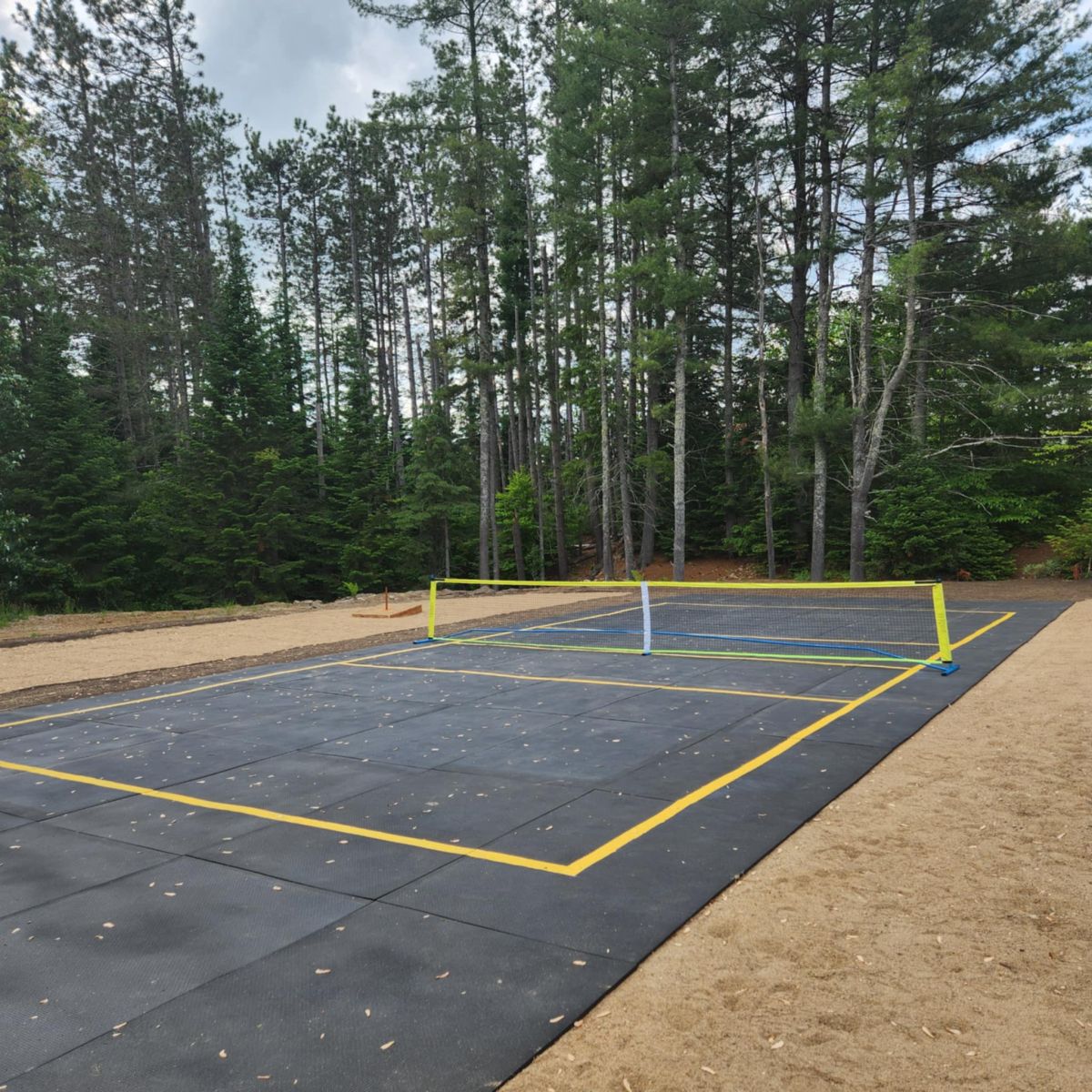 Pickle ball / Tennis