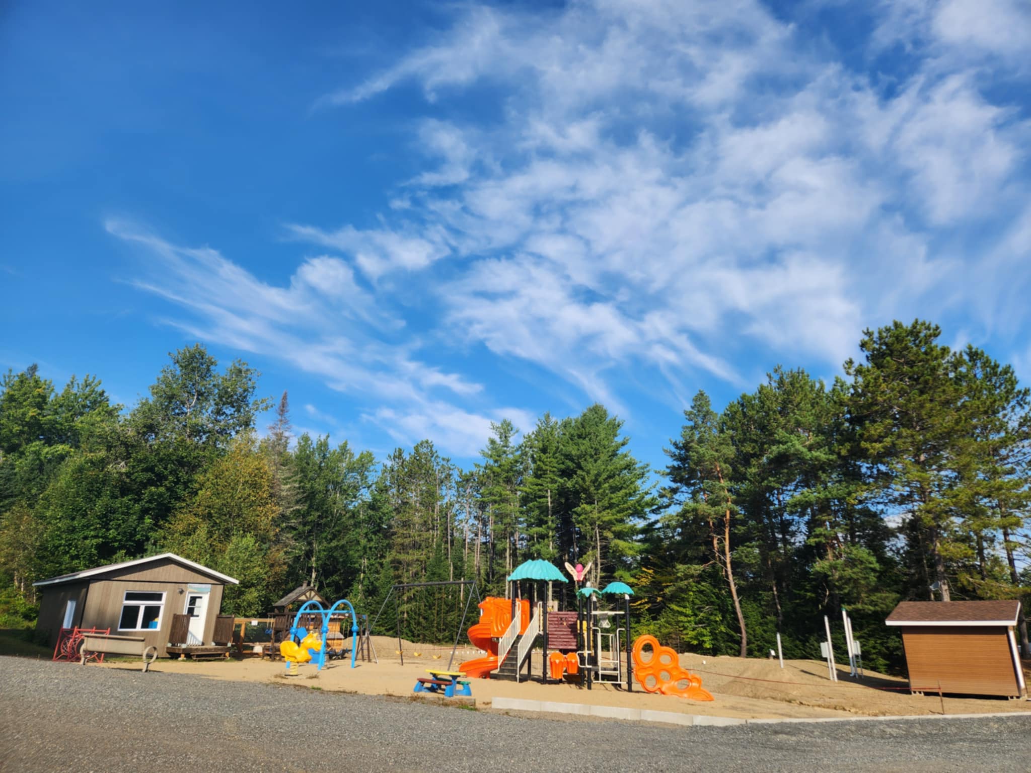 Parc et Salle de jeux