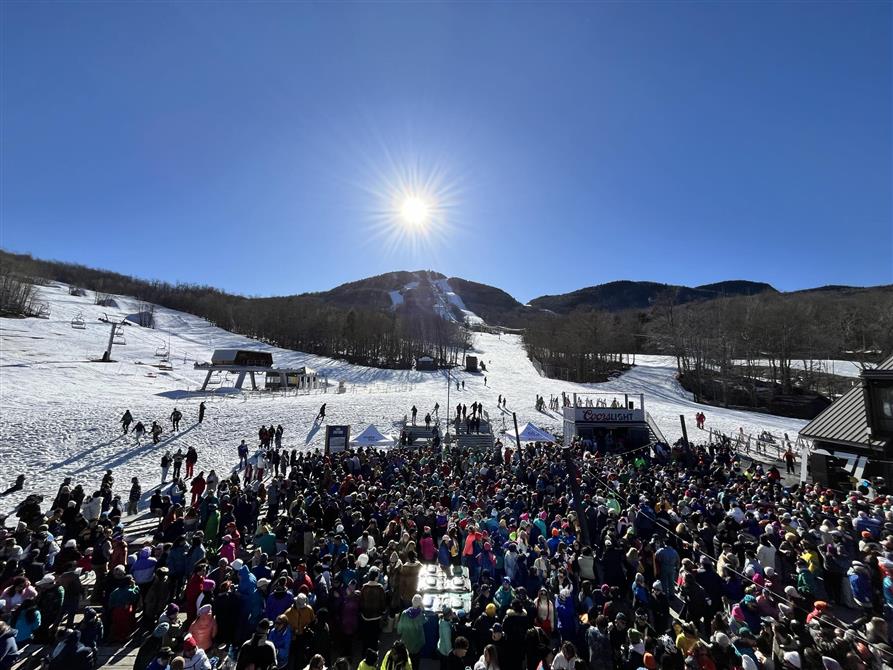 Terrasse et après-ski (&copy;Mont-Orford)