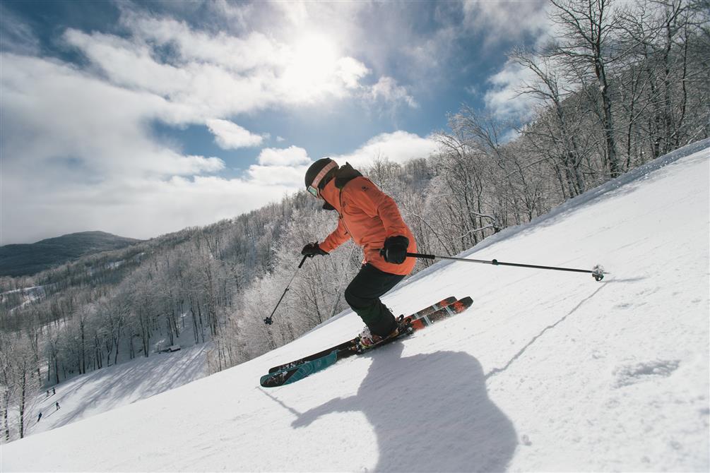 Neige damée 1 (&copy;Bromont, montagne d'expériences)