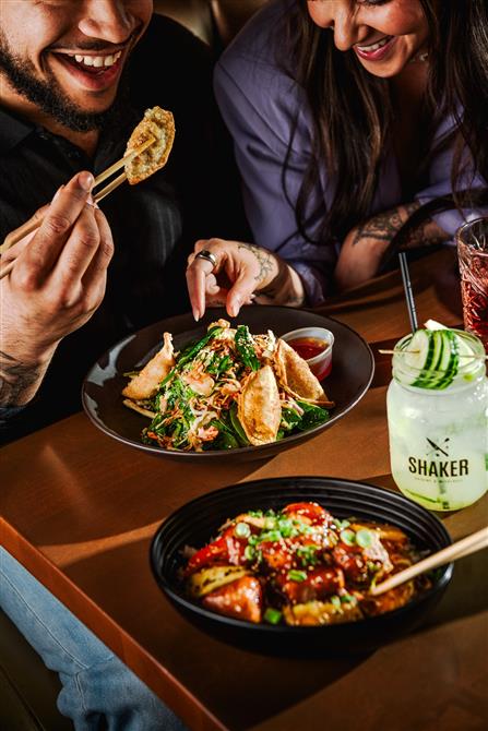 Salade asiatique et général tao (&copy;SC&M)