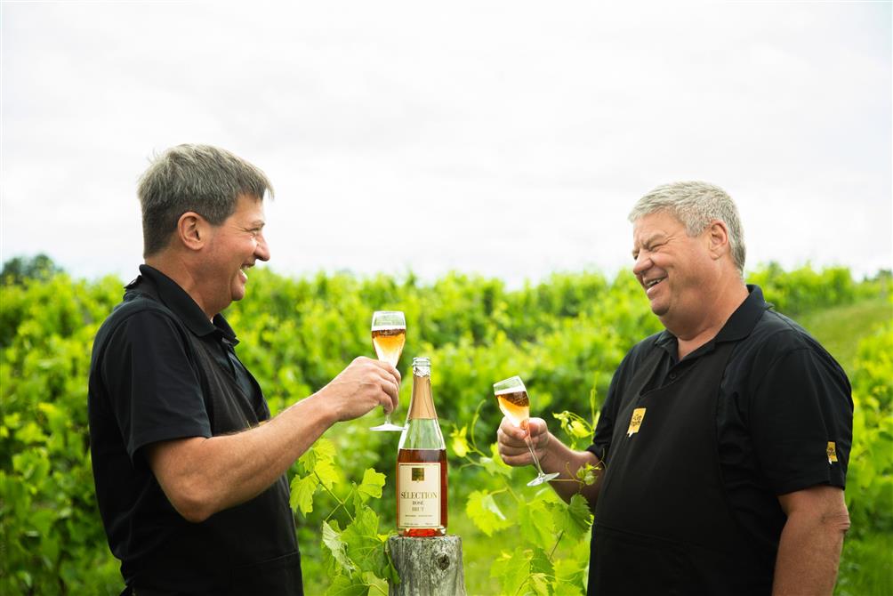François et Jean-Paul Scieur, propriétaires du vignoble (&copy;Vignoble Le Cep d'Argent)