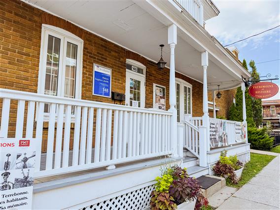 58E34CE4-5C1A-4B06-BE60-CE1693A60FD6