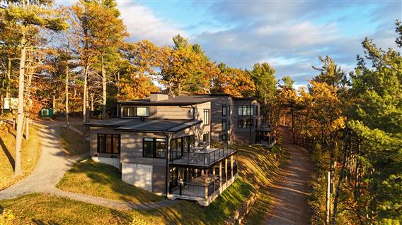 Auberge Montagne Coupee_Chalets_2025_credit Jennifer Martin 2