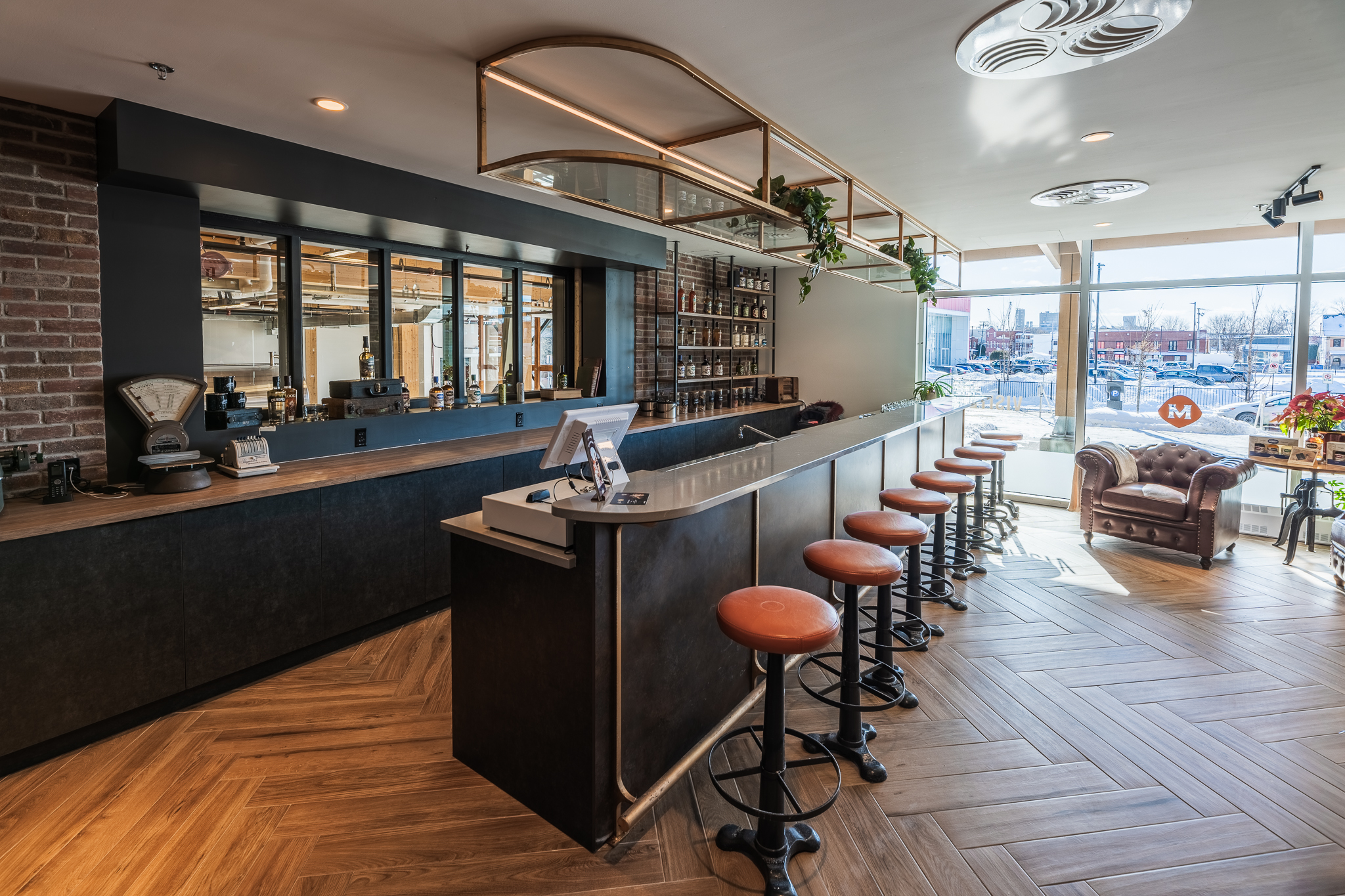 Boutique + salon de dégustation