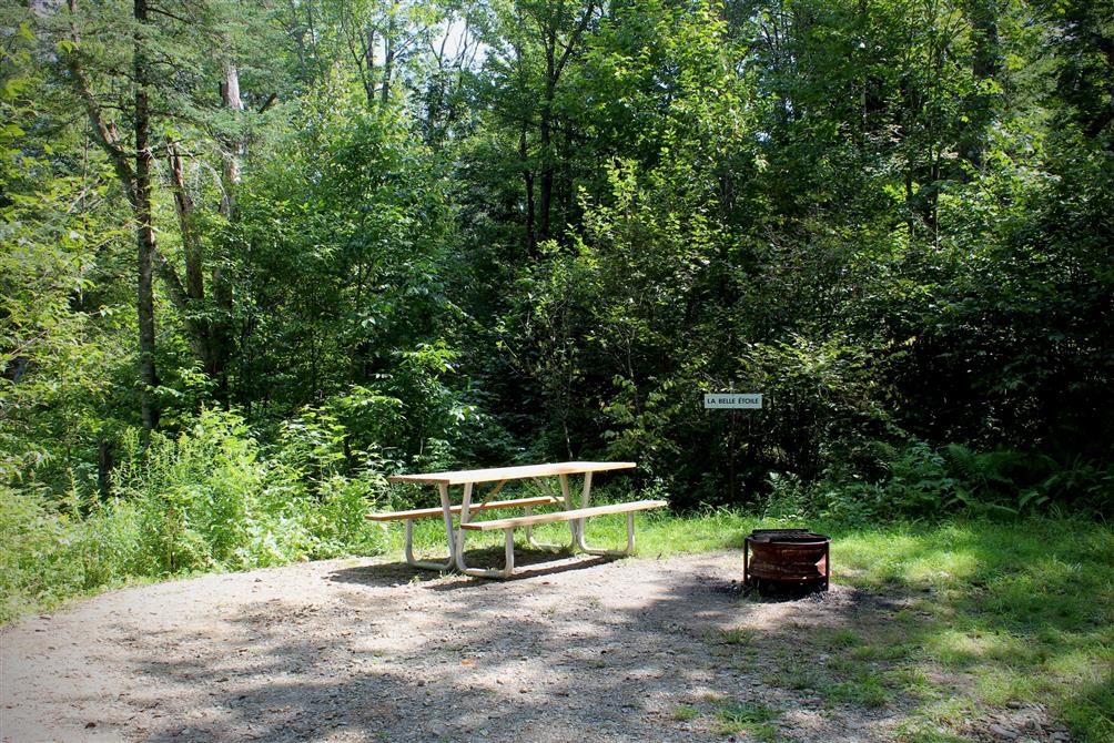 La Belle Étoile (terrain de camping) (&copy;Entre Cîmes et Racines)