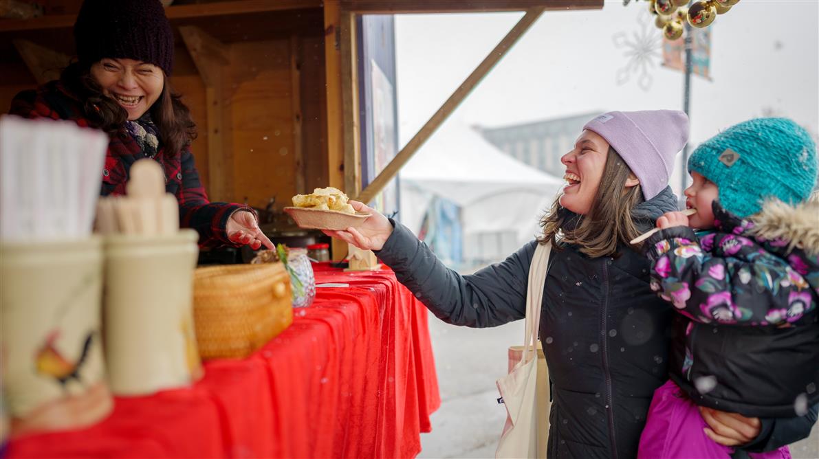 CIBLE_Photoshoot_MarchesDeNoel2024_BestJPG-29 (&copy;CIBLE)