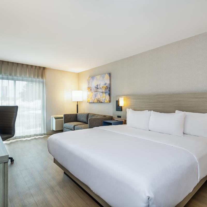 HÔTEL COMFORT INN LAVAL