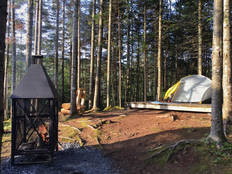 Camping rustique (&copy;Sentiers Mont Bélanger)