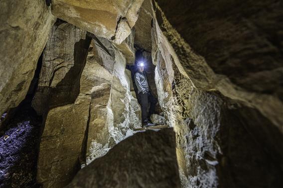 Caverne_Chute-a-Bull_2023_Credit-photo-Raphael-Fortin2