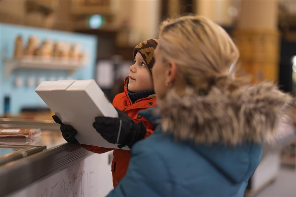 Clients avec paté 2 (&copy;Marché Public Granby Région)