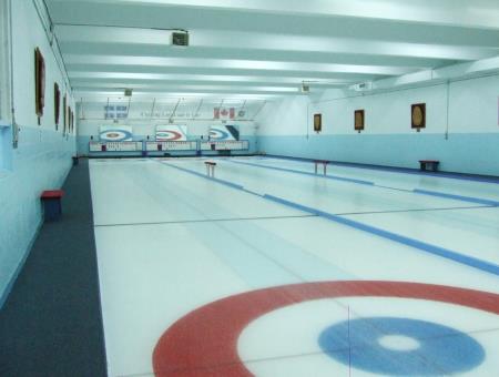 Laval-sur-le-Lac Curling Club