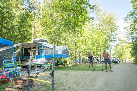 Camping Plage Bernard - 2 services rustiques