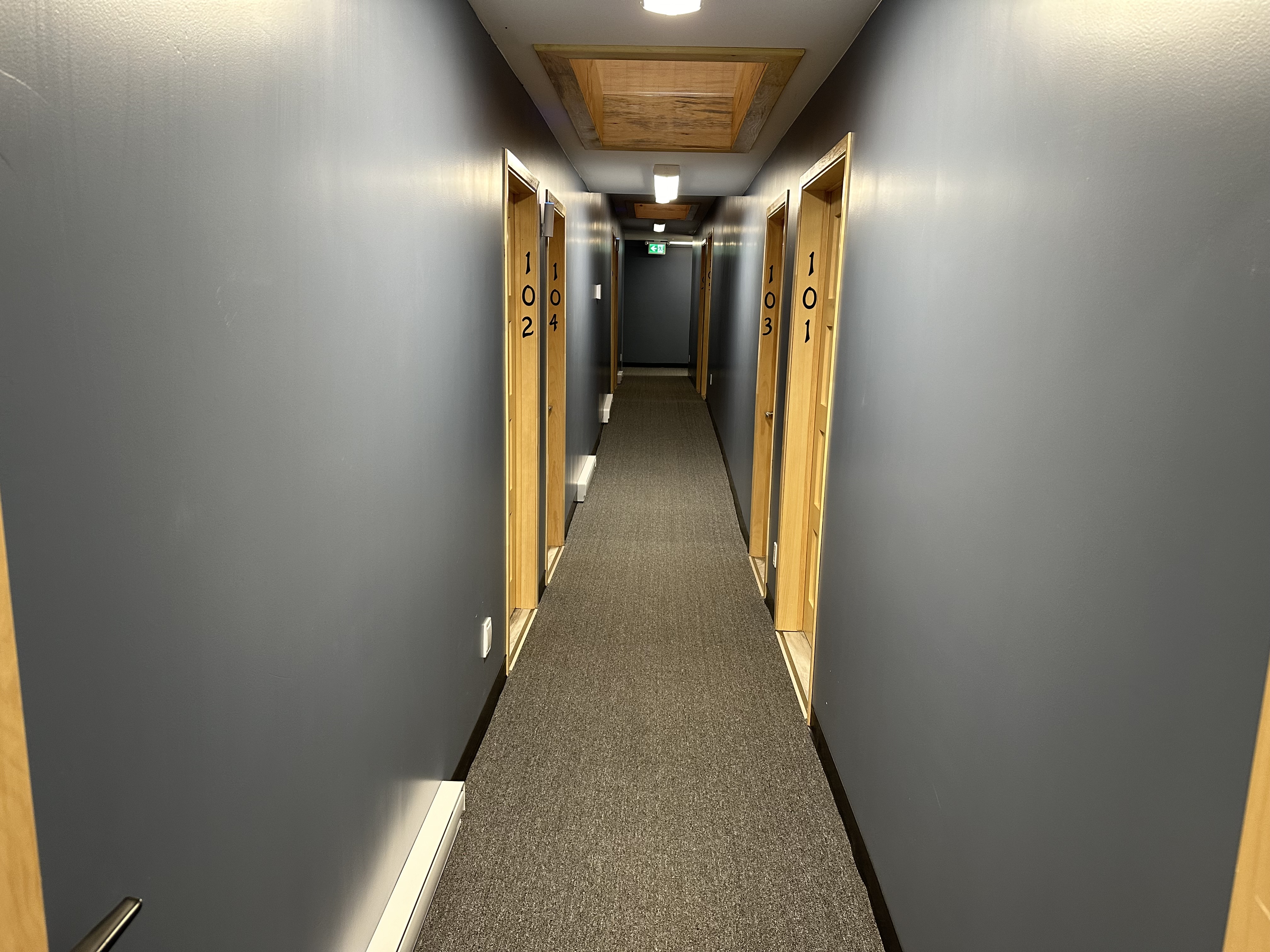 Eglise 8 chambres avec salon VIP