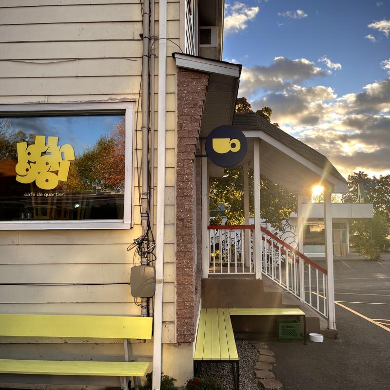 Bungalo – Café de quartier