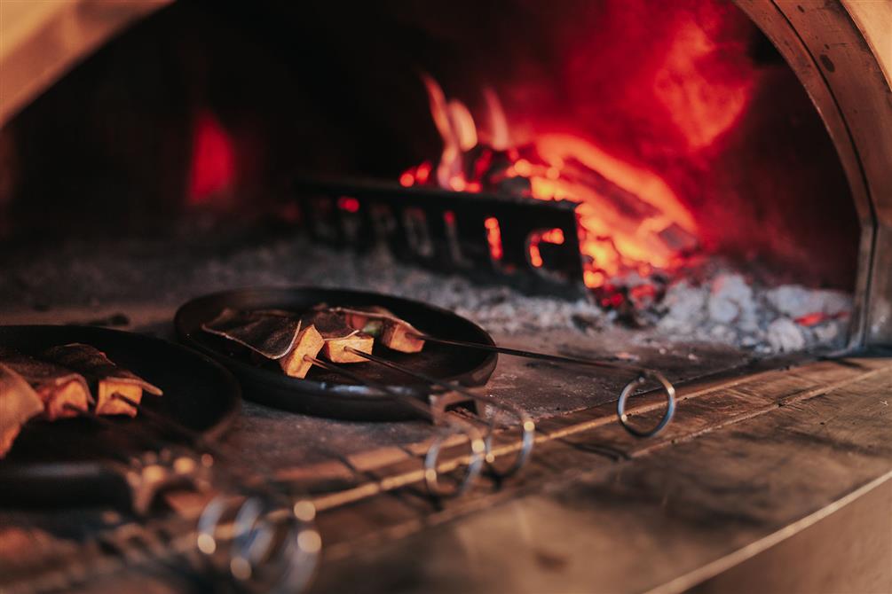 Four à bois (&copy;4000 HIKES)