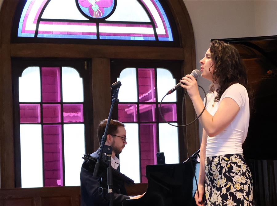 Isabella Hallia en concert (&copy;Festival de Jazz de North Hatley)