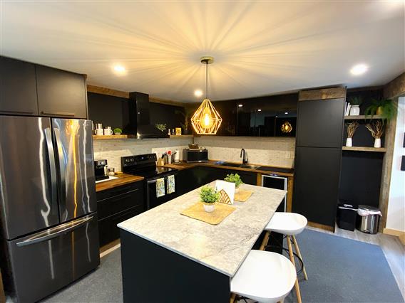 Kitchen 8