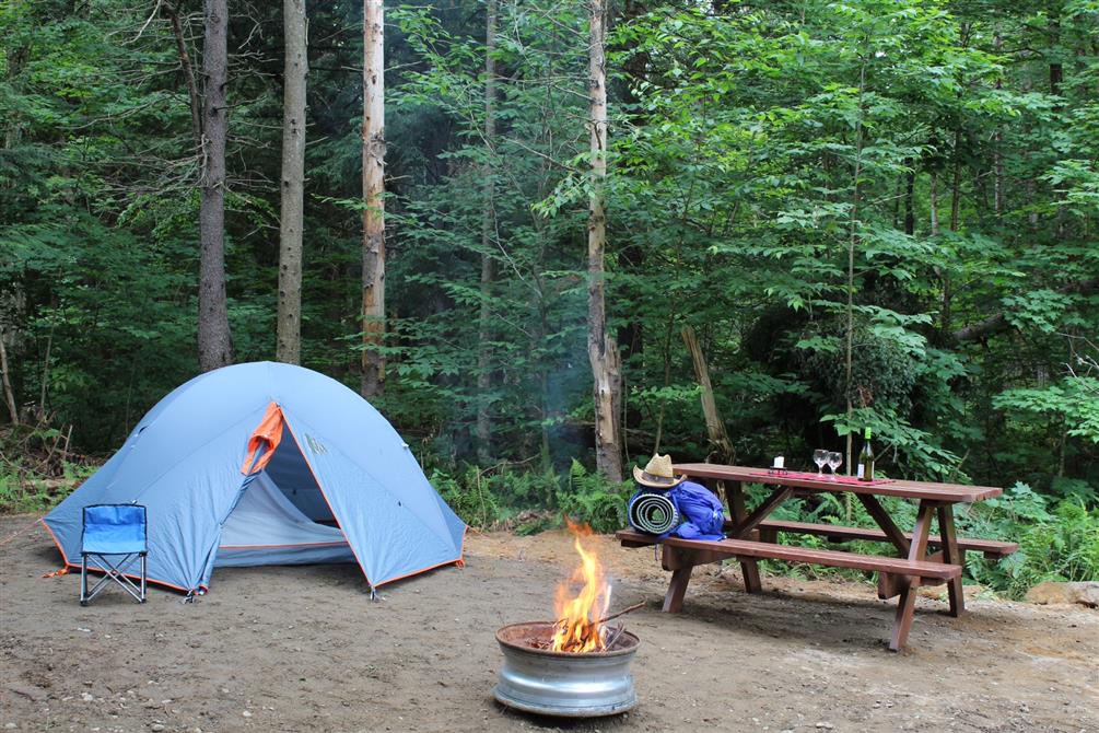Terrain camping L'Ancestral (&copy;M. Berger)