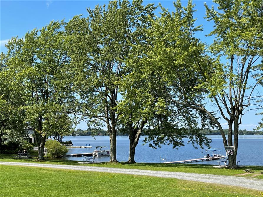 Lac (&copy;Fondation Roger Talbot)