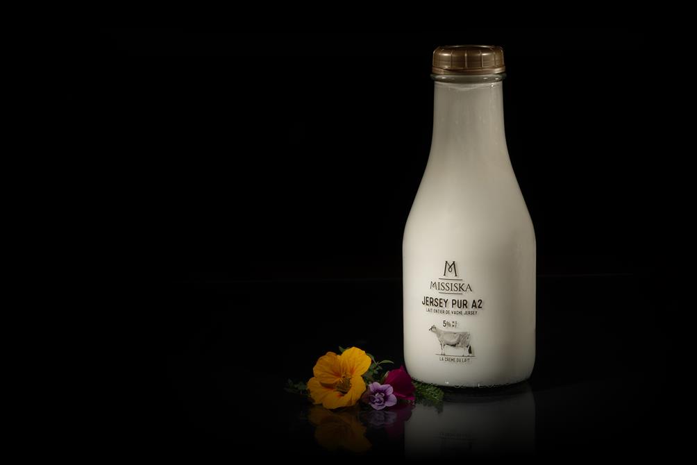 Lait entier de vaches Jersey A2 non-homogénéisé (&copy;Fromagerie Missiska)