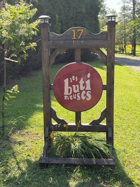 Miel Les Butineuses de l'Estrie  (&copy;Miel Les Butineuses de l'Estrie )