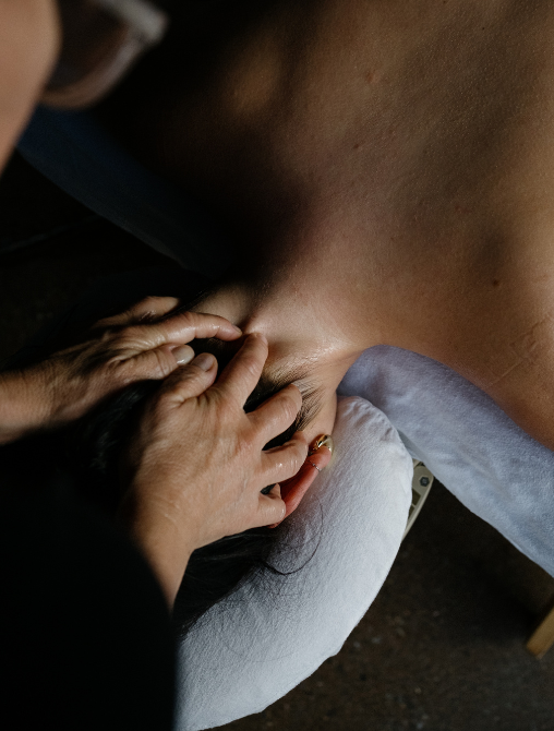 Massages et soins  (&copy;Alysson Gallant )