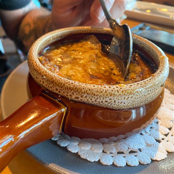 PLacBlanc-plat-soupe-a-loignon