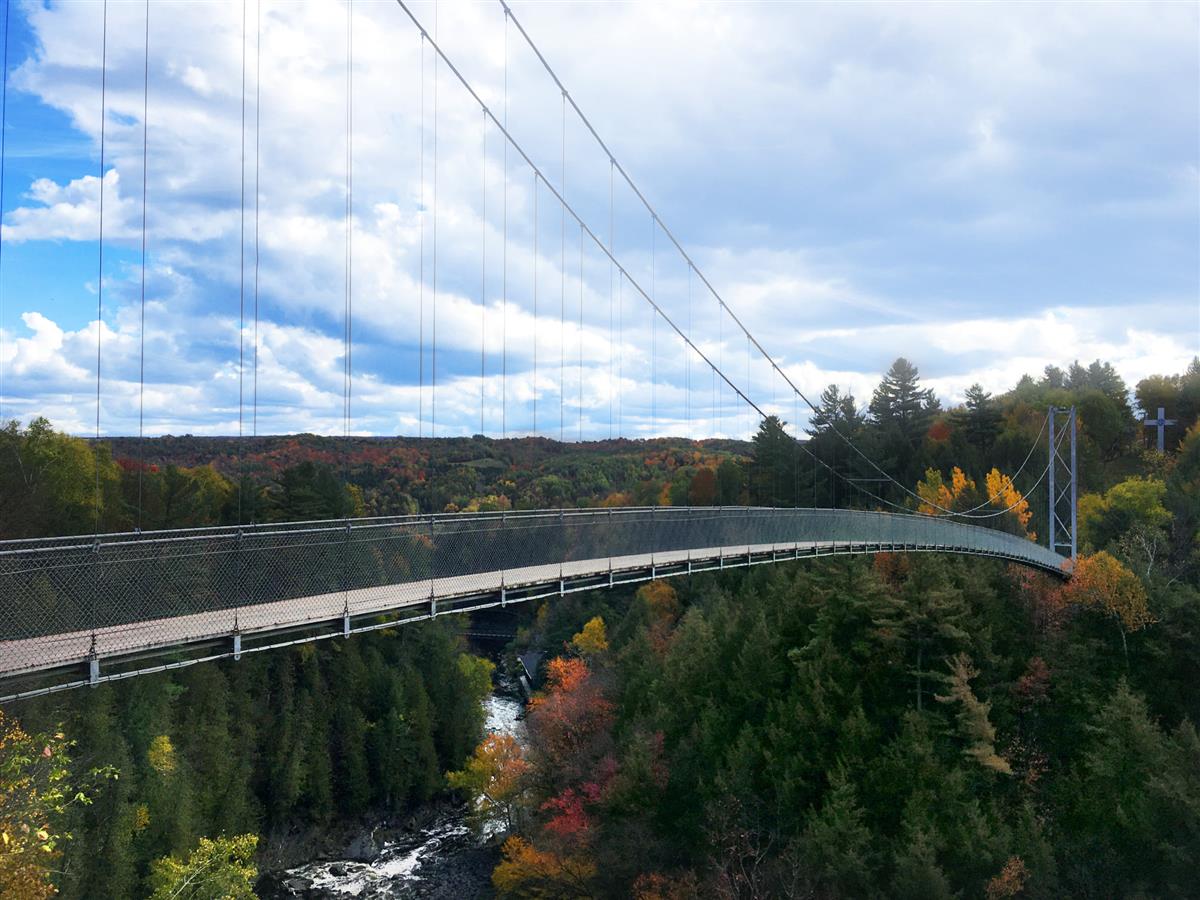 Parc de la Gorge de Coaticook / #CanadaDo / Best Horseback Riding Places in Quebec