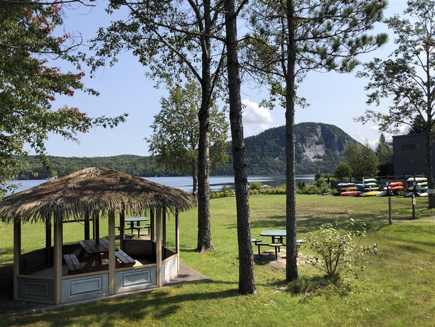 Plage-Camping du lac Lyster (&copy;Camping du lac Lyster)