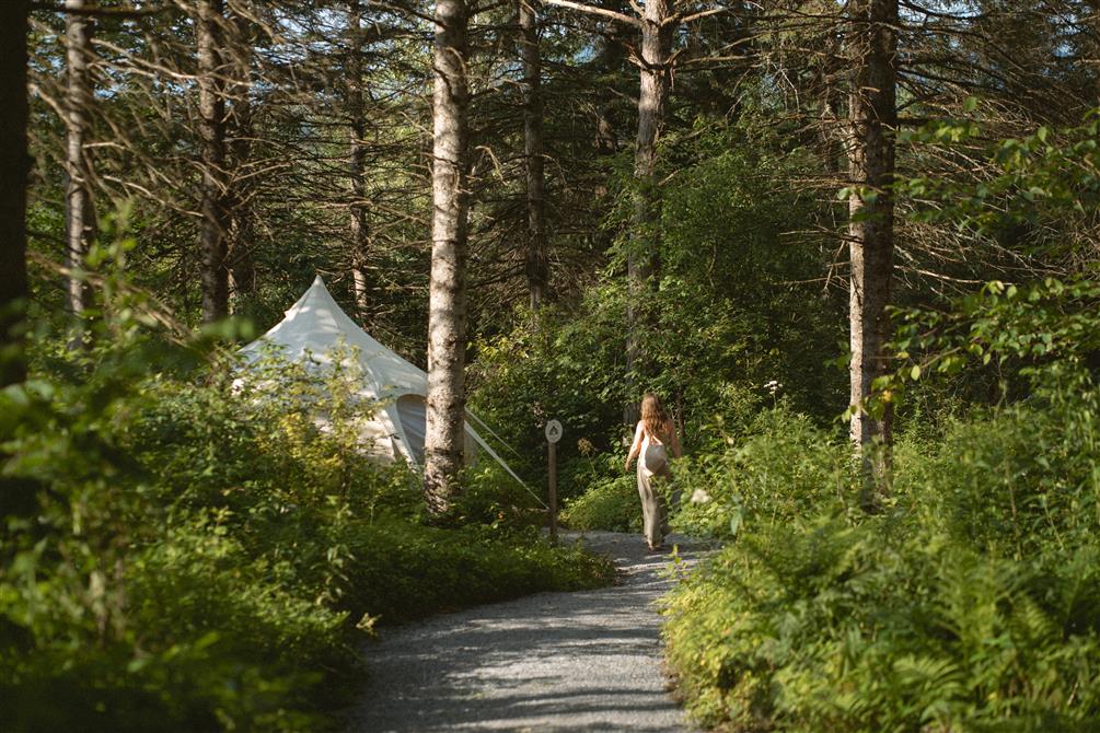 Prêt-à-camper tente lotus hébergement Estrie (&copy;Coconutlulaby)