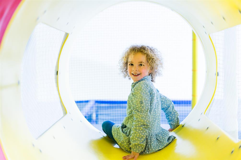 Tunnels et glissades (&copy;RécréOFUN)