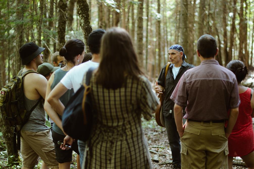 Rencontre avec l'esprit de la forêt (&copy;We Wash Trash)