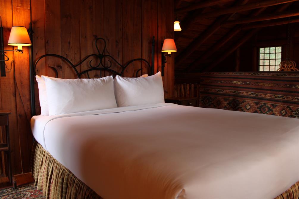 Ripplecove - Chalet de bois rond (&copy;Ripplecove Hôtel & Spa)