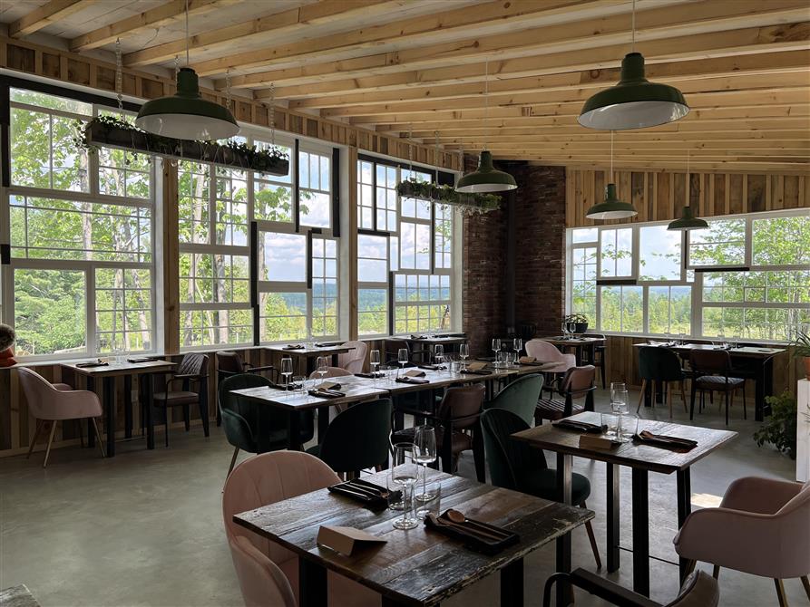 Salle à manger (&copy;Julie Myre-Bisaillon)