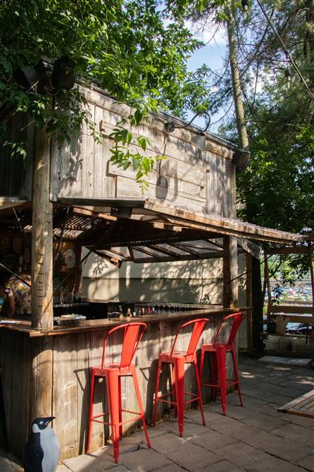 Shack (&copy;Clara Corcoran)