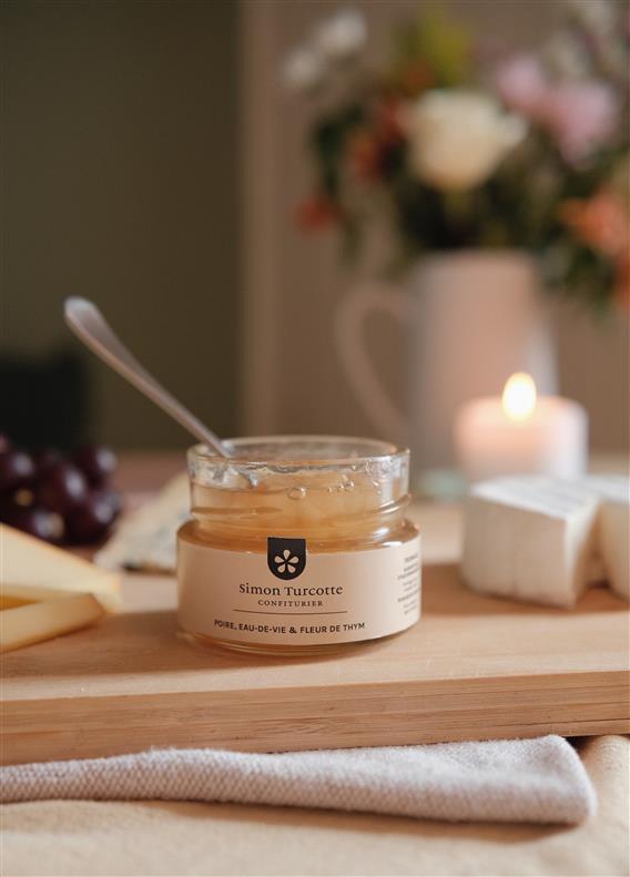 Simon-Turcotte-Confiturier-Confiture-poire-eaudevie-brandy-fleurdethym-accompagnementfromage