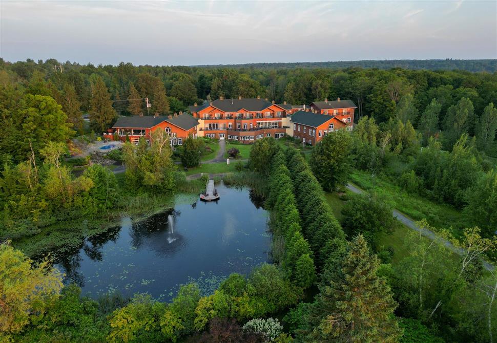 Spa-Eastman-Pavillon-Principal (&copy;AuQueb)