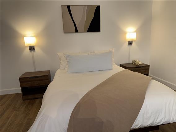 Suite avec Bain Tourbillon