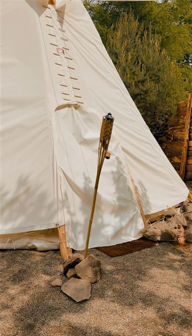 Tipi (&copy;Mont Élan)