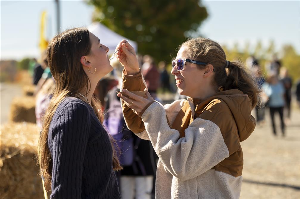 VG25_Comptonales_JSS9747_Jessica Garneau (&copy;Jessica_Garneau)