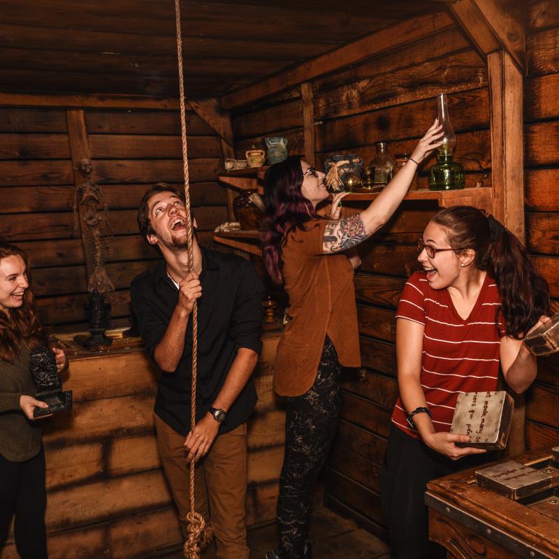 Escaparium – Escape Room