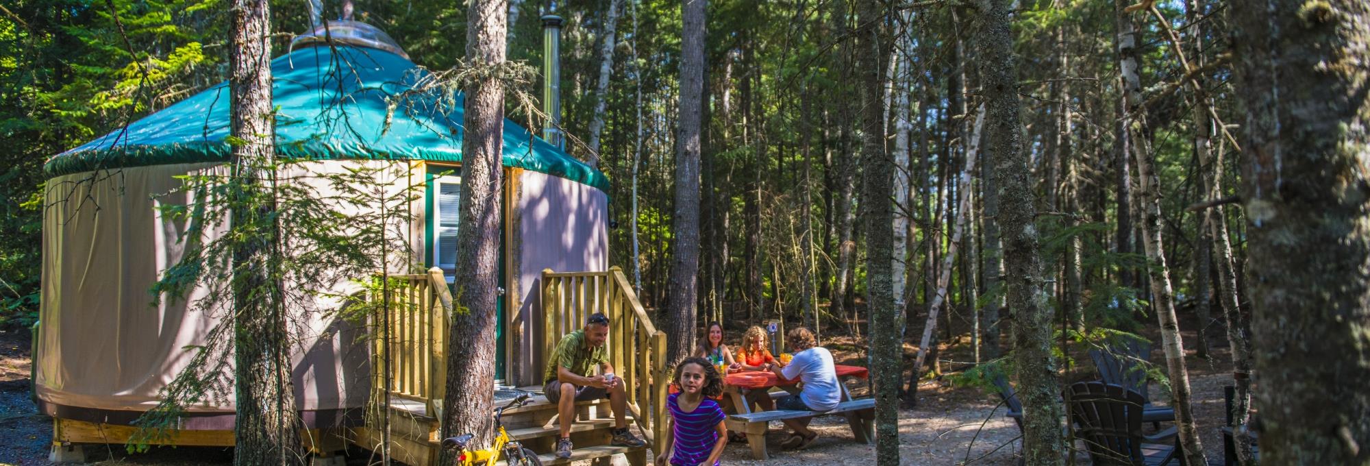 Yourte et prêt-à-camper - Parc national du Mont-Tremblant - 1