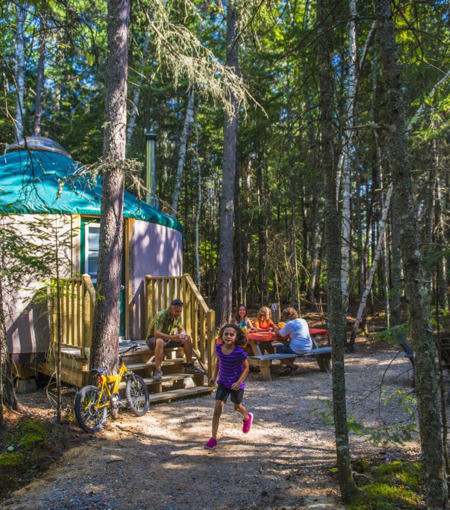 Yourte et prêt-à-camper - Parc national du Mont-Tremblant - 1