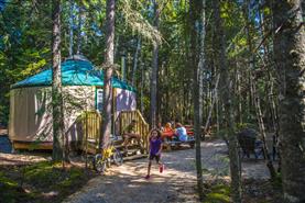 Yourte et prêt-à-camper - Parc national du Mont-Tremblant - 1