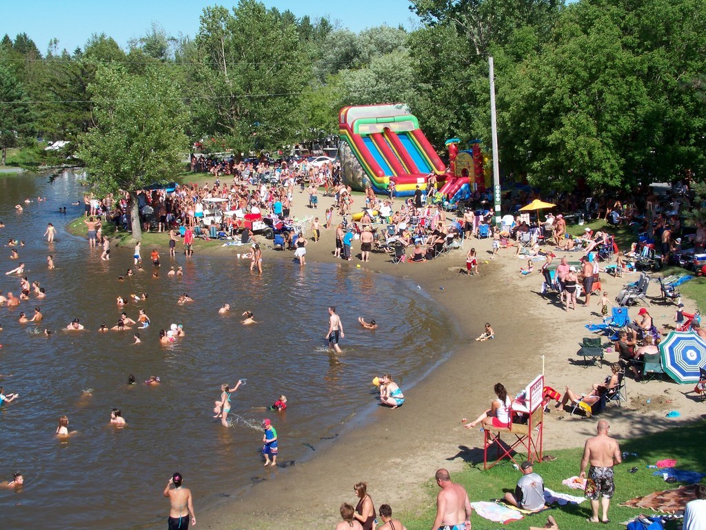 Camping Plage des Sources Beach Wickham Bonjour Québec