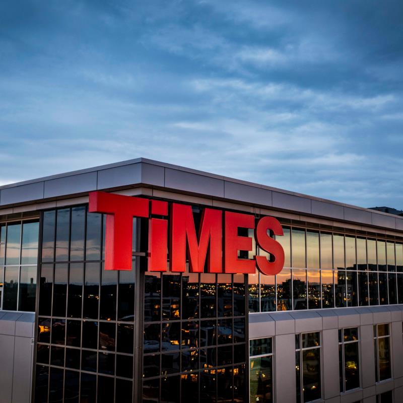 GRAND HOTEL TIMES LAVAL